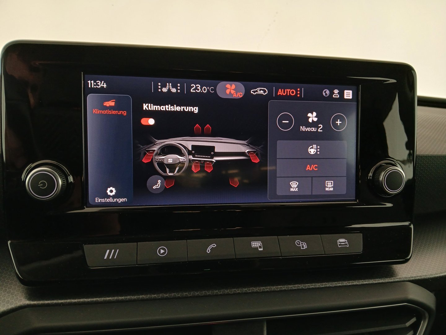 SEAT Leon SP Kombi Style 2.0 TDI DSG | Bild 21 von 29