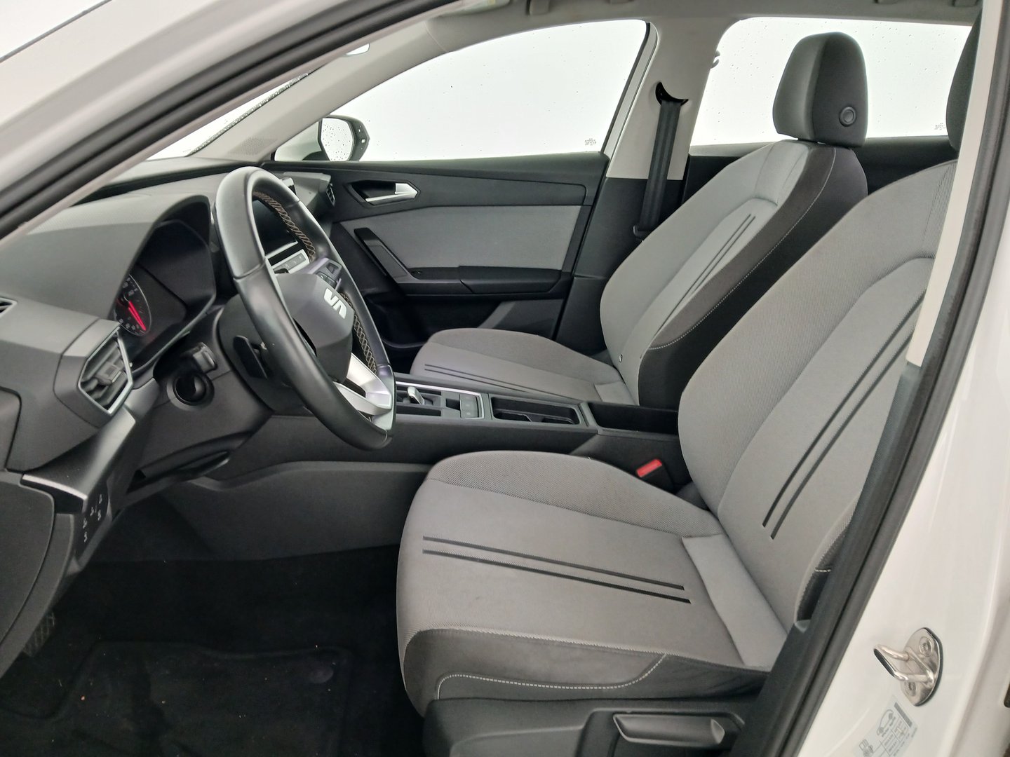 SEAT Leon SP Kombi Style 2.0 TDI DSG | Bild 13 von 29