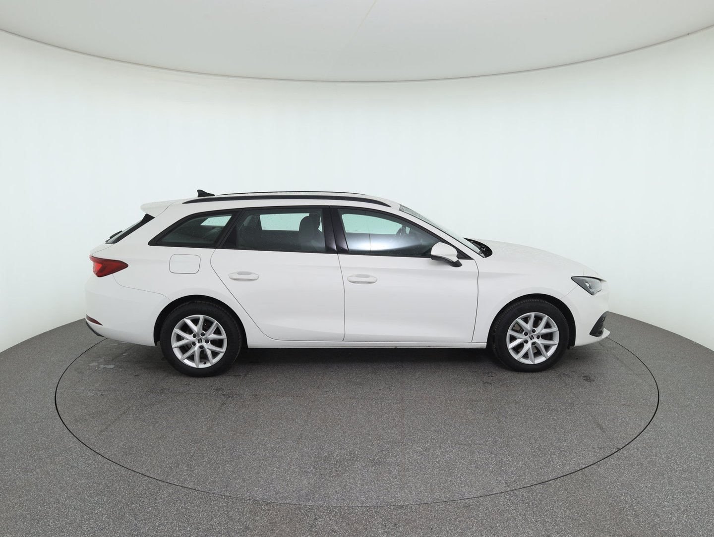SEAT Leon SP Kombi Style 2.0 TDI DSG | Bild 4 von 29