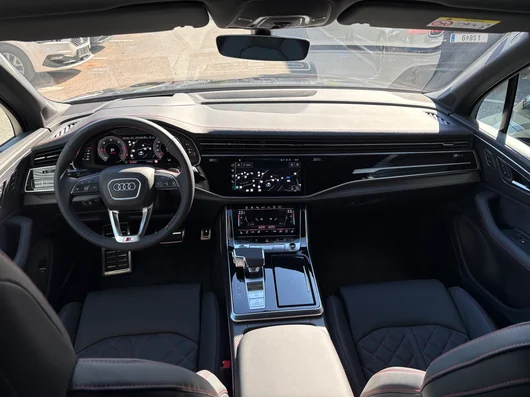 Bild eines Audi Q7 50 TDI quattro S line