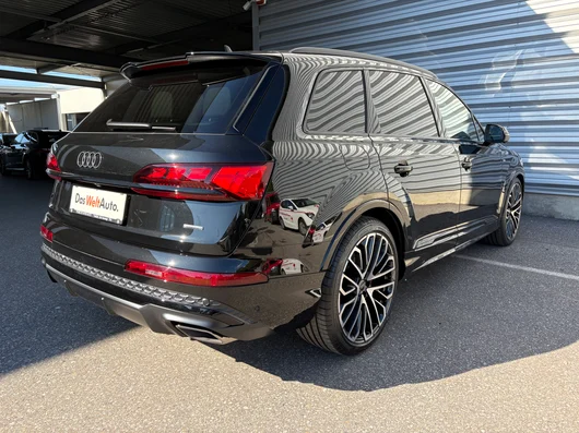 Bild eines Audi Q7 50 TDI quattro S line