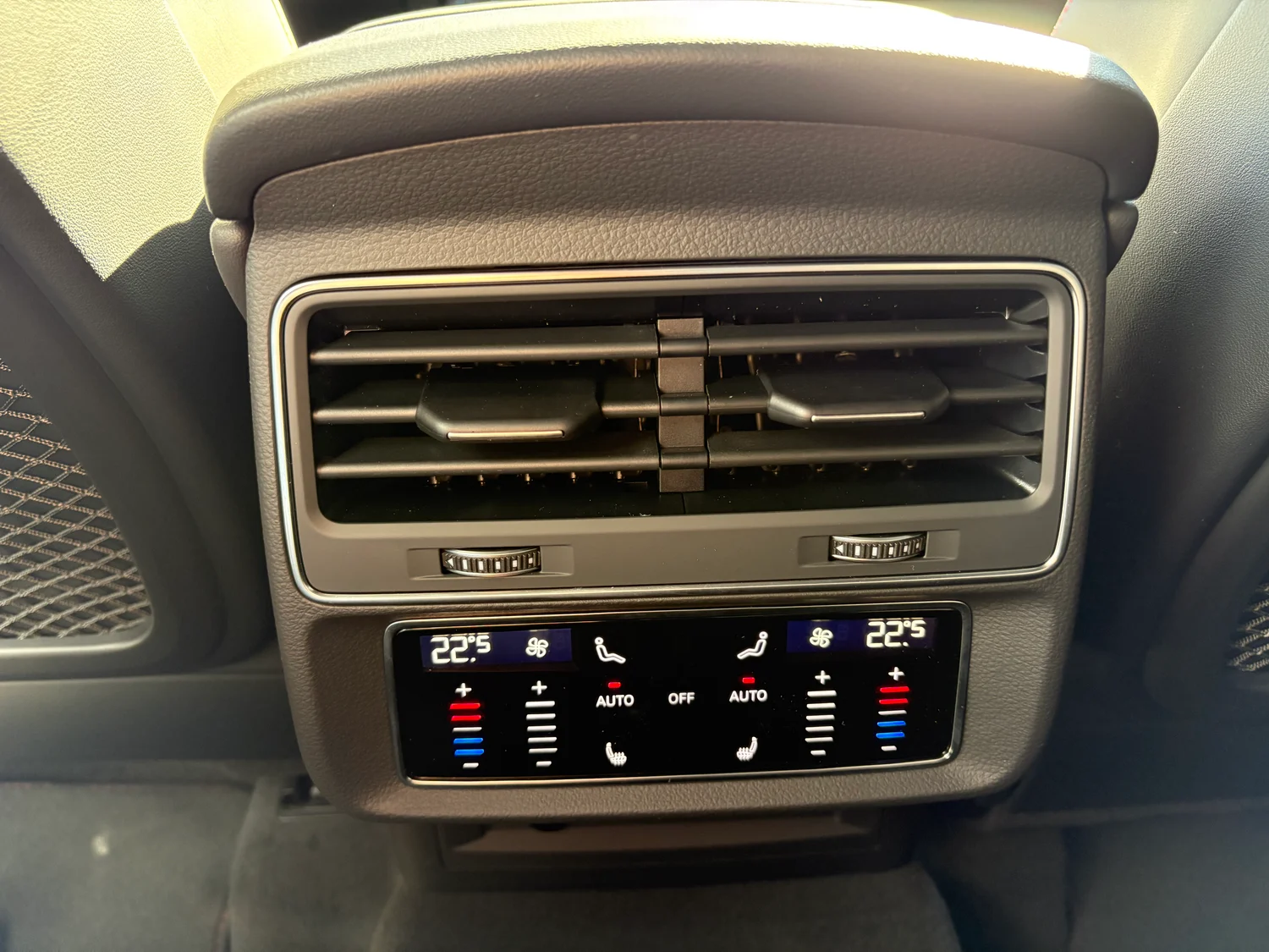 Bild eines Audi Q7 50 TDI quattro S line