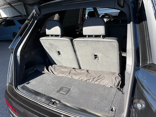 Bild eines Audi Q7 50 TDI quattro S line