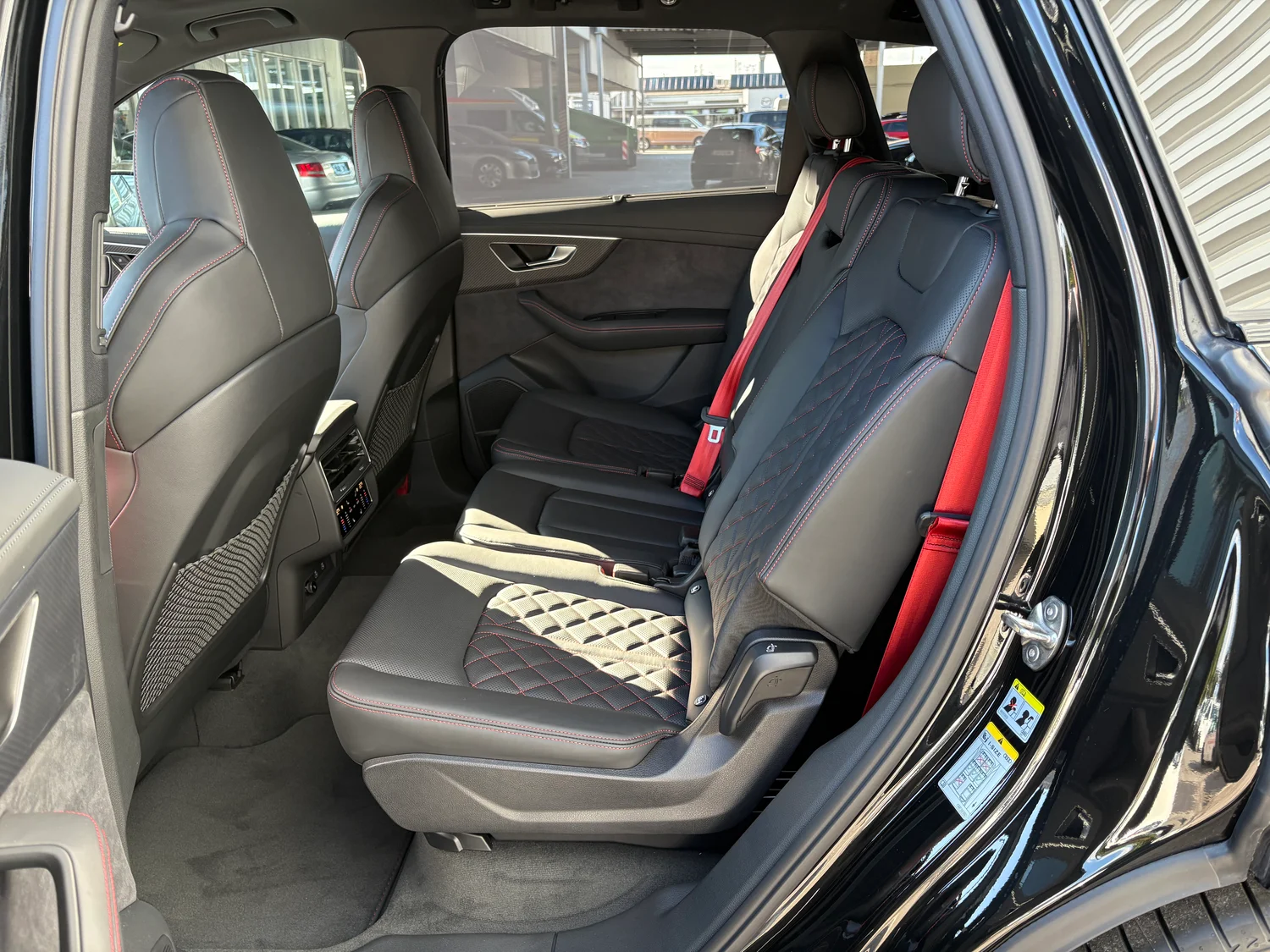 Bild eines Audi Q7 50 TDI quattro S line