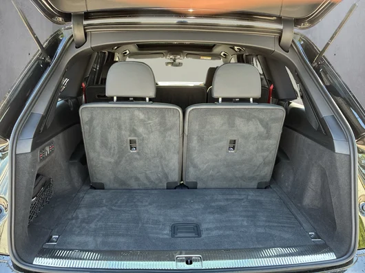 Bild eines Audi Q7 50 TDI quattro S line
