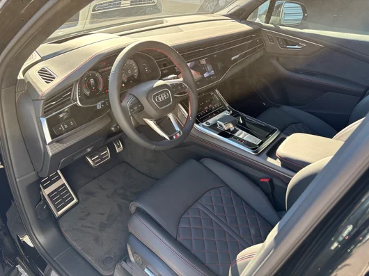 Bild eines Audi Q7 50 TDI quattro S line