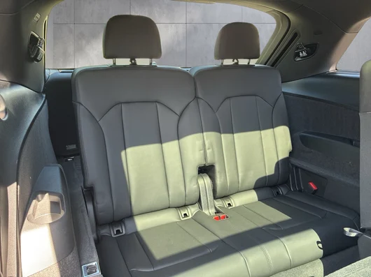 Bild eines Audi Q7 50 TDI quattro S line