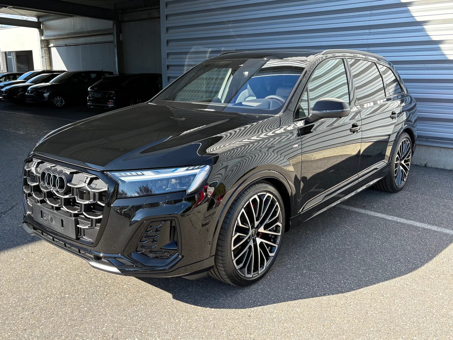 Bild eines Audi Q7 50 TDI quattro S line