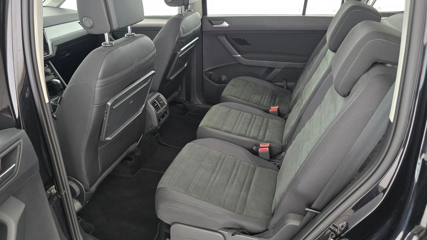 VW Touran TDI SCR DSG 5-Sitzer | Bild 22 von 25