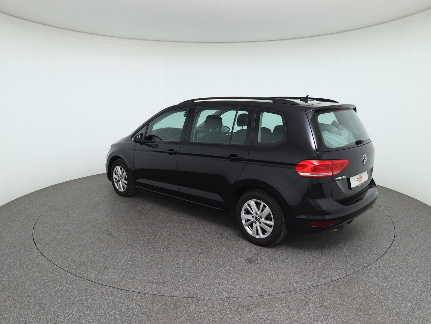 VW Touran TDI SCR DSG 5-Sitzer | Bild 7 von 25