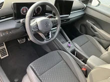VW T-Roc R-Line eTSI DSG in Pure White Dach Black Uni