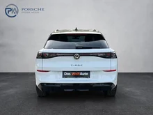 VW T-Roc R-Line eTSI DSG in Pure White Dach Black Uni