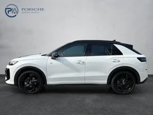 VW T-Roc R-Line eTSI DSG in Pure White Dach Black Uni