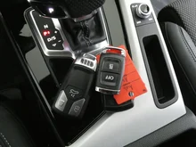 Audi A4 Avant 40 TDI S line in 6Y Daytonagrau Perleffekt