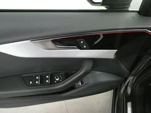 Audi A4 Avant 40 TDI S line in 6Y Daytonagrau Perleffekt