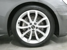 Audi A4 Avant 40 TDI S line in 6Y Daytonagrau Perleffekt