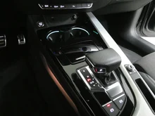 Audi A4 Avant 40 TDI S line in 6Y Daytonagrau Perleffekt