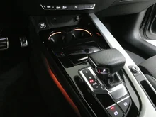 Audi A4 Avant 40 TDI S line in 6Y Daytonagrau Perleffekt