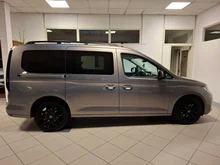 VW Caddy California Maxi TDI 4MOTION in Mojave Beige Metallic