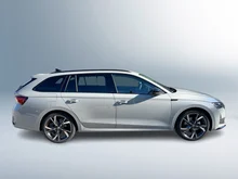 Škoda Octavia Combi Sportline TDI DSG in Stahl-Grau