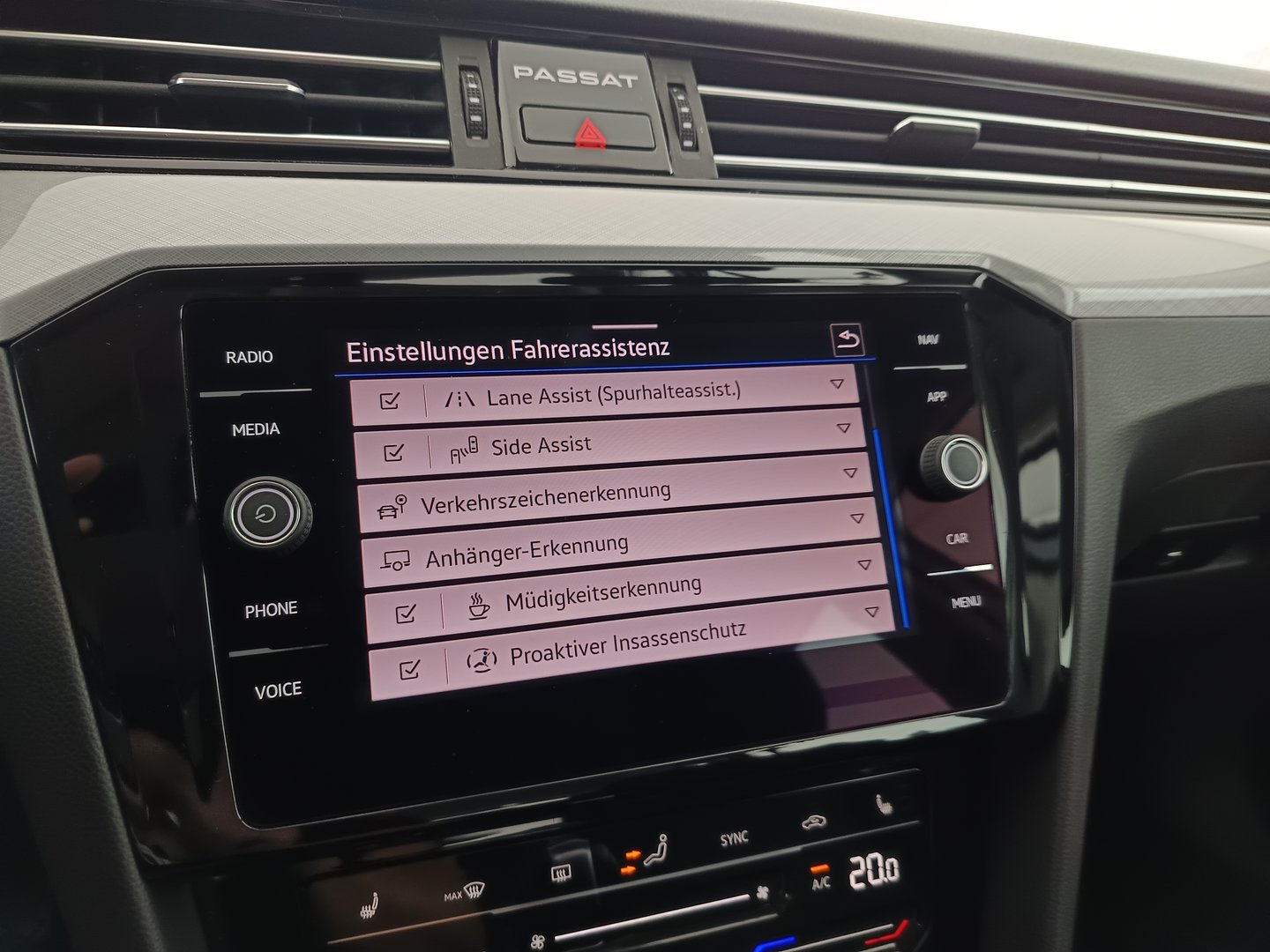 VW Passat Variant Business TDI DSG | Bild 21 von 34