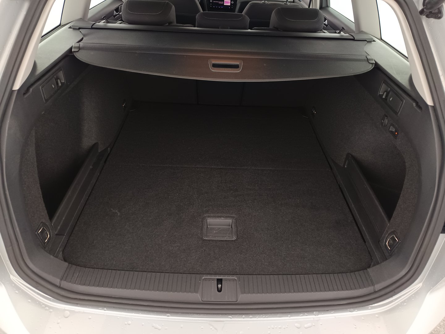 VW Passat Variant Business TDI DSG | Bild 29 von 34