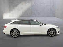 Audi A6 Avant 45 TDI quattro Sport in GLETSCHERWEISS METALLIC