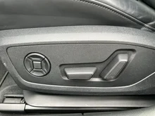 Audi A6 Avant 45 TDI quattro Sport in GLETSCHERWEISS METALLIC