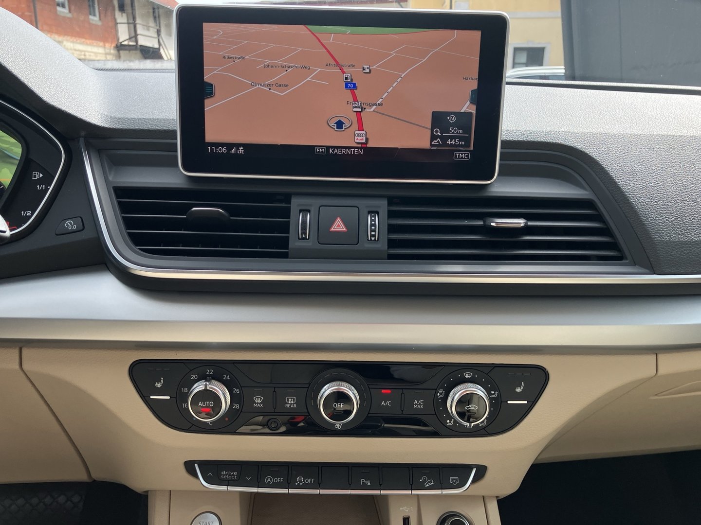 Audi Q5 30 TDI | Bild 13 von 19
