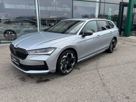 Škoda Superb Combi Sportline iV TSI DSG