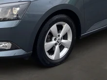 Škoda Fabia Combi Ambition TSI in Metall-Grau Metallic