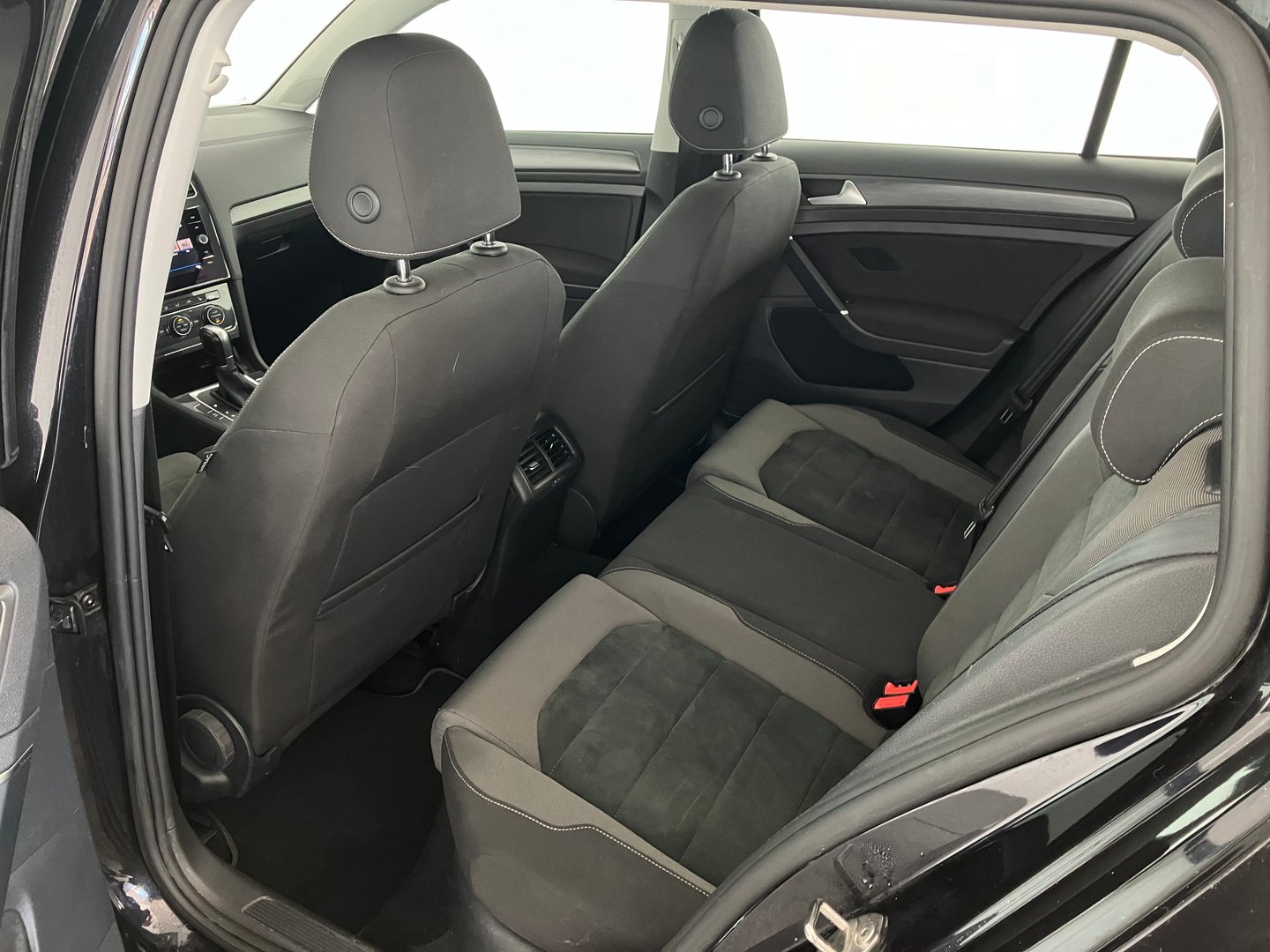VW Golf Variant Trendline TDI | Bild 15 von 18