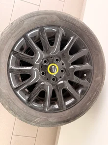 Thumbnail-Foto von Fahrzeug