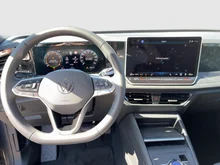 VW Tiguan Friends eTSI DSG in Delfingrau Metallic