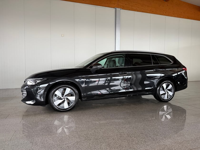 VW Passat Variant Business TDI DSG