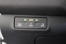 VW T-Roc Life eTSI DSG in Pure White Dach Black Uni