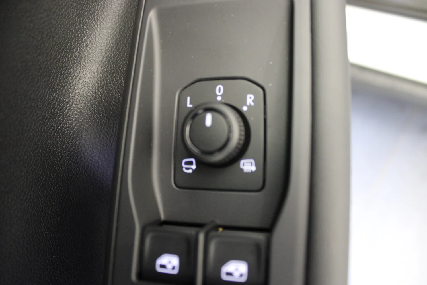 Bild eines VW T-Roc Life eTSI DSG