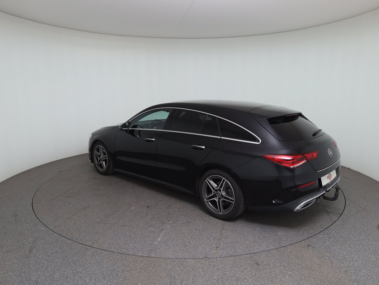 Mercedes CLA 180 d Shooting Brake | Bild 7 von 35