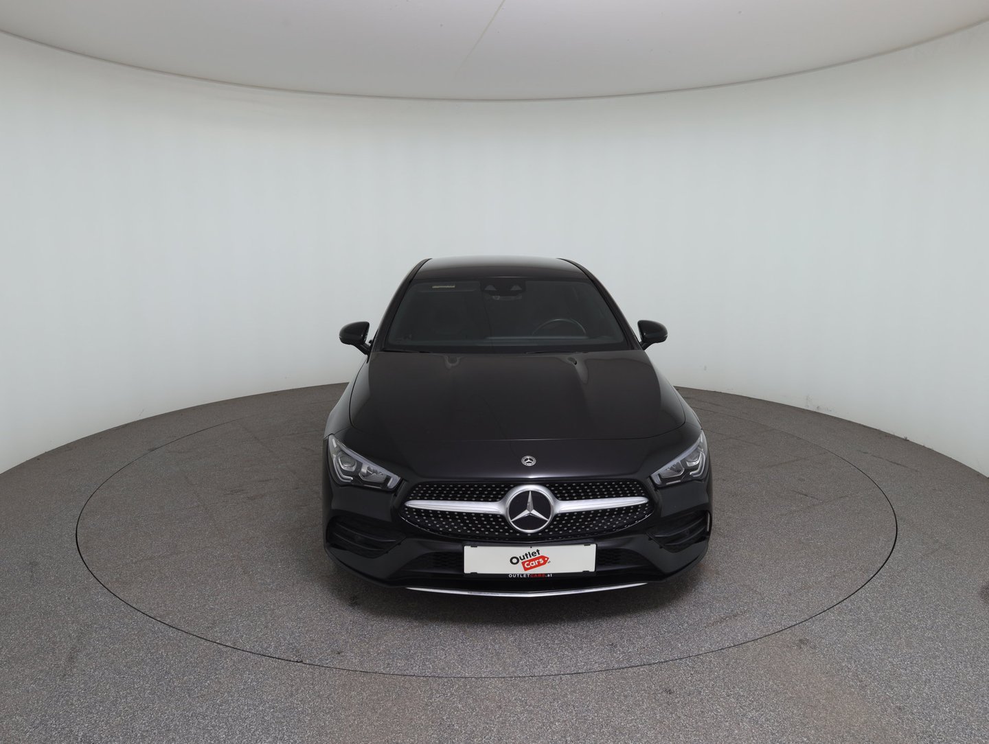 Mercedes CLA 180 d Shooting Brake | Bild 2 von 35
