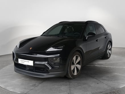 Porsche Macan 4