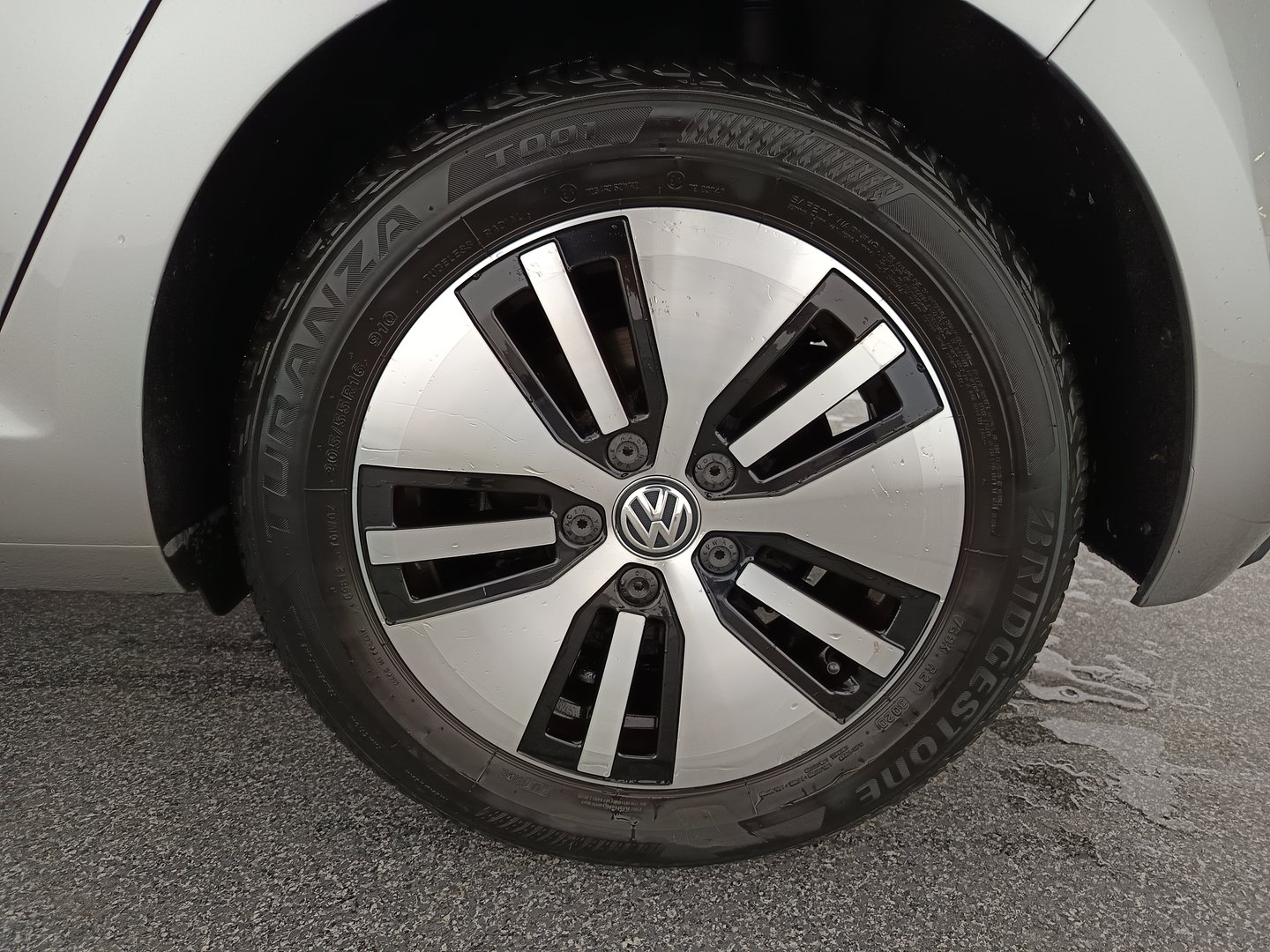 VW e-Golf | Bild 9 von 34