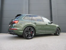 Audi Q7 60 TFSI e quattro 360 kW in Q0 Individuallackierungen Audi exclusive
