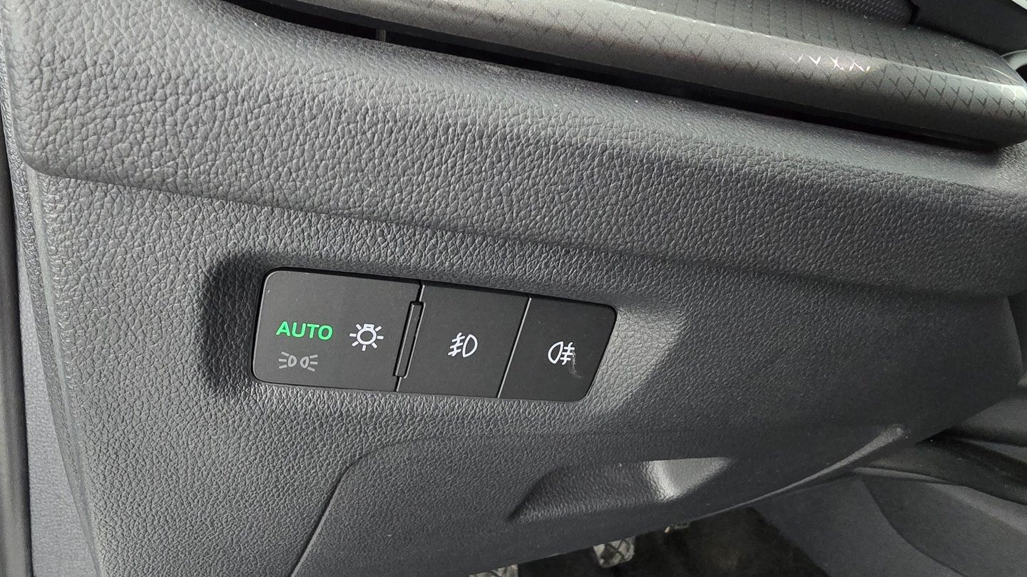 Škoda Octavia Combi Ambition TSI | Bild 11 von 23