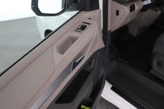 Bild eines VW California Beach eHybrid 180 kW 4M