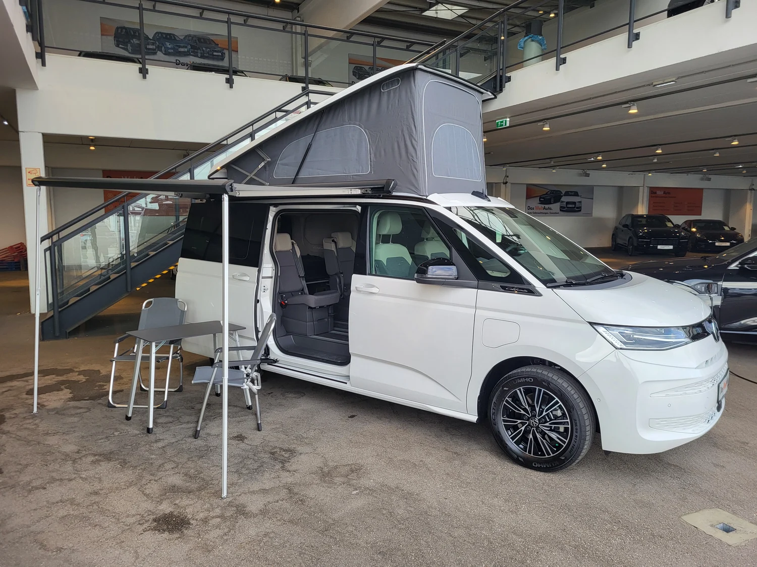 Bild eines VW California Beach eHybrid 180 kW 4M