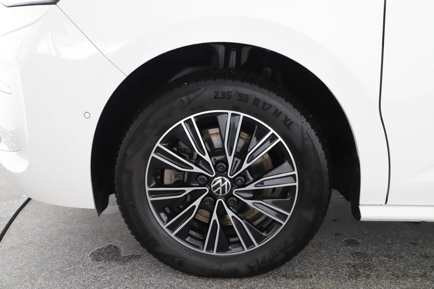 Bild eines VW California Beach eHybrid 180 kW 4M