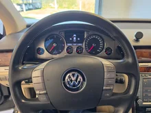 VW Phaeton V6 TDI D-PF 4motion in schwarz - metallic