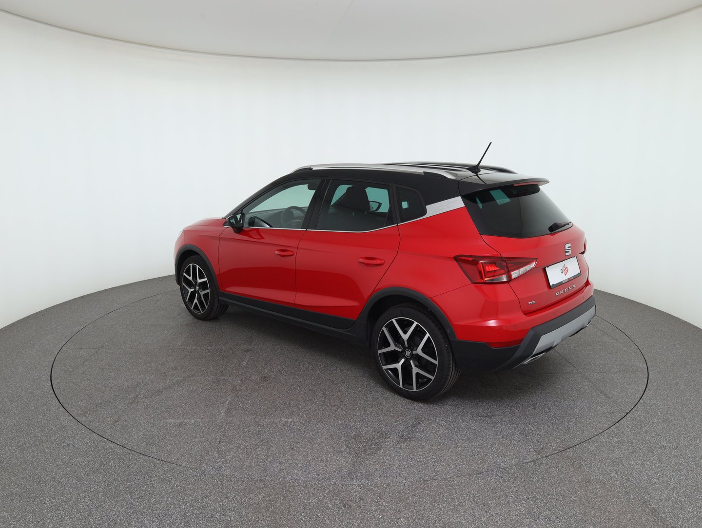 SEAT Arona FR TGI-Hybrid | Bild 8 von 33
