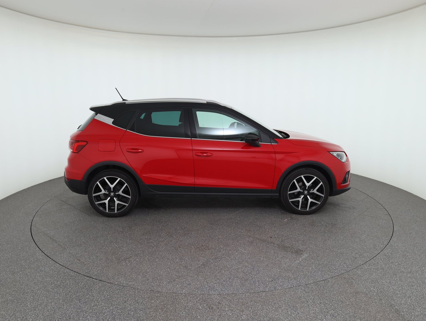 SEAT Arona FR TGI-Hybrid | Bild 5 von 33