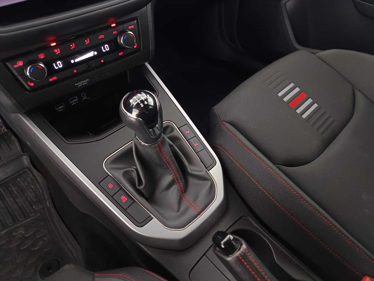 SEAT Arona FR TGI-Hybrid | Bild 29 von 33